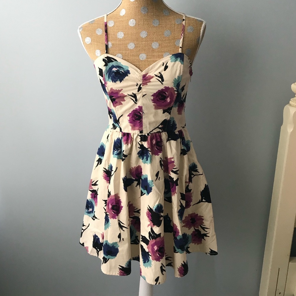 NWT! ✨ Forever 21 Multicolored Floral Dress